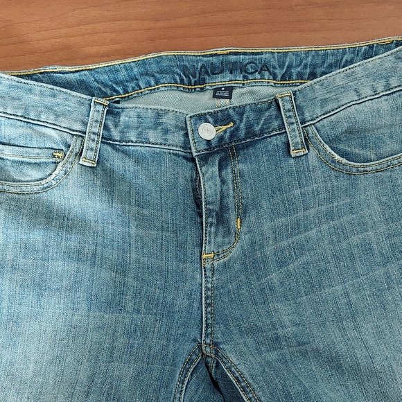 Nautica womens jean capris, size 8. - Picture 4 of 6
